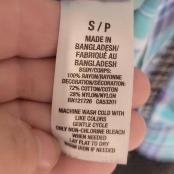 Pre-owned Aeropostale Lightweight Rayon Plaid Shirt with Lace Yoke (Size S/P) - Picture 4 of 5